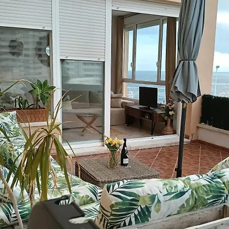 Air Wifi Pool Views Apartment *